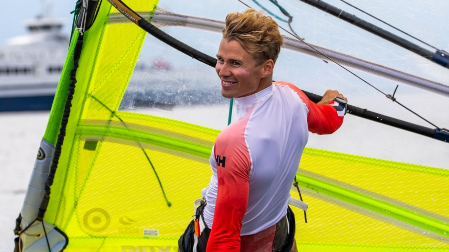 RS:X: Endre Funnemark fikk den siste plassen i den norske OL-troppen og skal seile for Norge i RS:X-klassen.