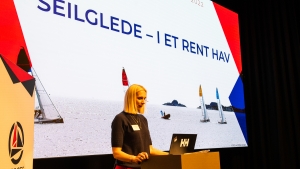 LANGE LINJER: NSFs president, Guro Steine, åpnet klubbkonferansen ved å trekke de lange linjene i norsk seilsport.