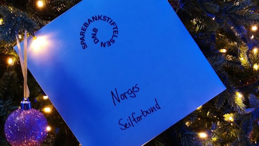 JULEPRESANG: Norges Seilforbund har fått en velkommen julepresang av Sparebankstiftelsen DNB.